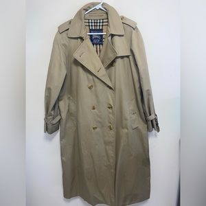 Burberry jacket 🧥